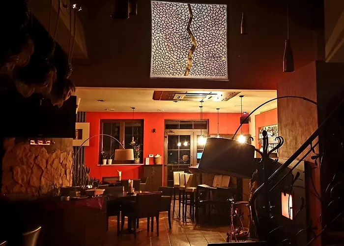Tajemniczy Ogrod Szczytna - Bed & Breakfast